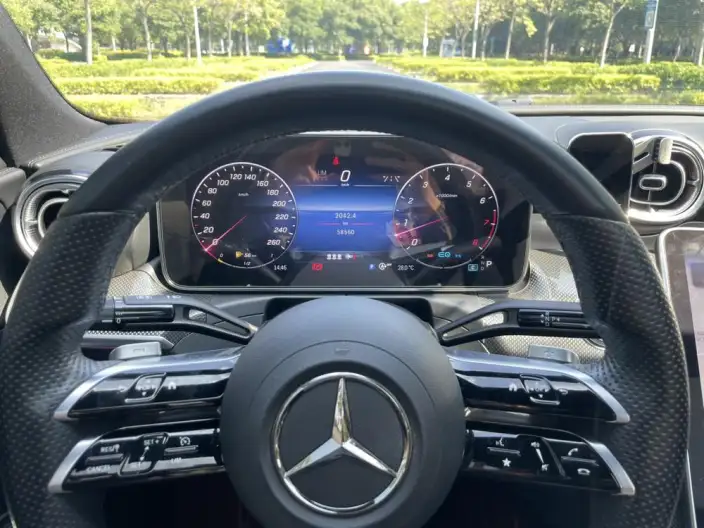 Mercedes-Benz C-Class 2022 Model C 260 L Sports Edition – фото 13