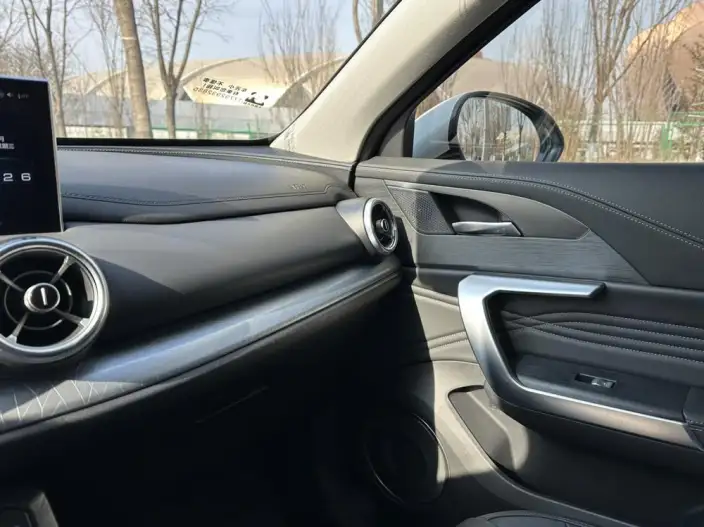 WEY VV5 2020 Model 1.5T Smart Pioneer – фото 9