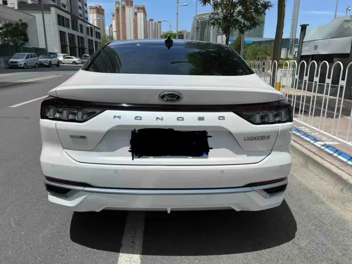 Ford Mondeo 2023 Model EcoBoost 245 Luxury Model – фото 5
