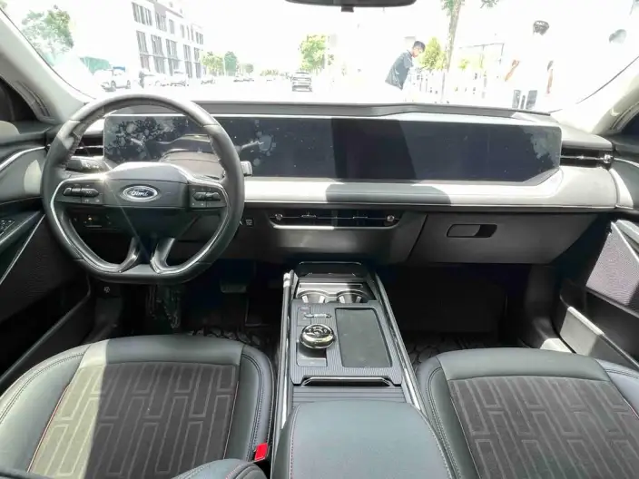 Ford Mondeo 2023 Model EcoBoost 245 Luxury Model – фото 7