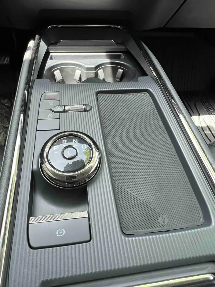 Ford Mondeo 2023 Model EcoBoost 245 Luxury Model – фото 9