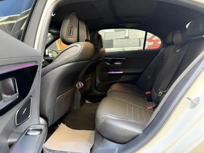 Mercedes-Benz C-Class 2023 Model C 200 L Sports Edition – фото 9