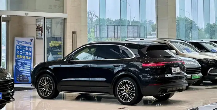 Cayenne 2023 Model Cayenne 3.0T – фото 4