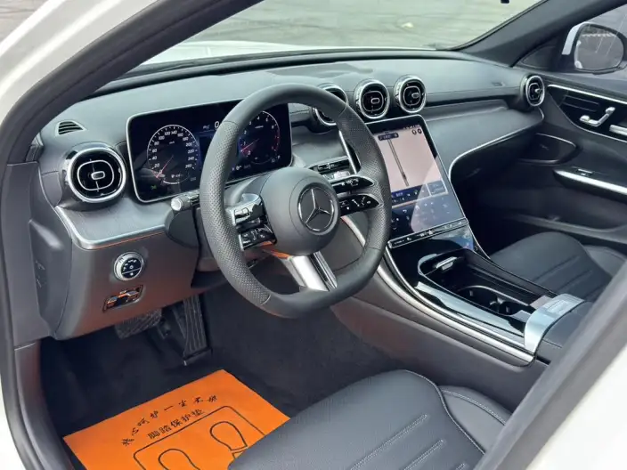 Mercedes-Benz C-Class 2024 Model Facelift C 200 L Sports Edition – фото 17