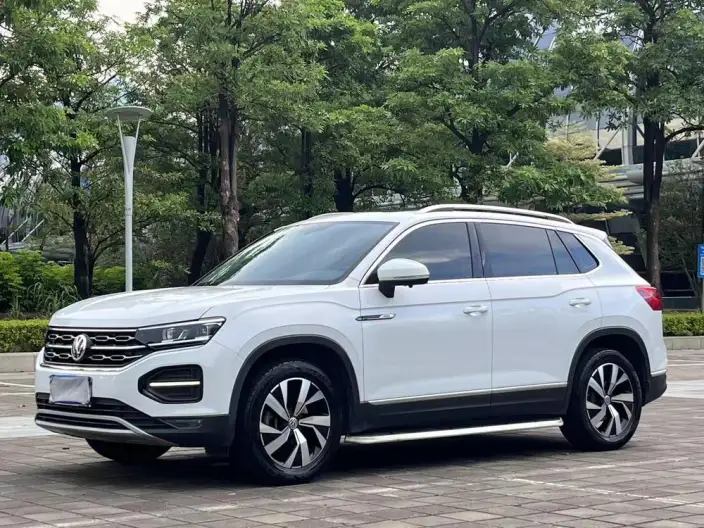 Volkswagen Tayron 2020 Model 330TSI Luxury Zhilian Edition – фото 1