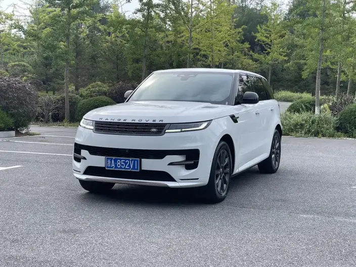 Range Rover Sport 2023 Model 3.0 L6 DYNAMIC SE – фото 1