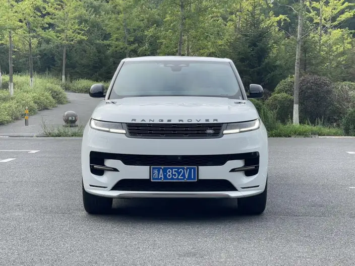 Range Rover Sport 2023 Model 3.0 L6 DYNAMIC SE – фото 2