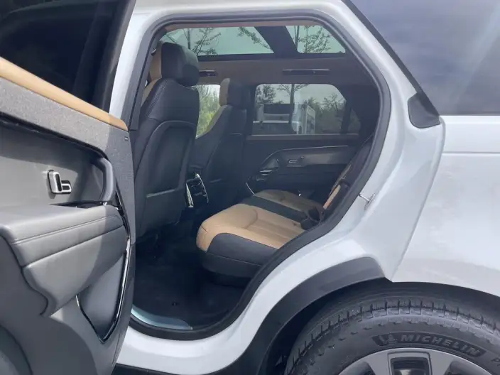 Range Rover Sport 2023 Model 3.0 L6 DYNAMIC SE – фото 8