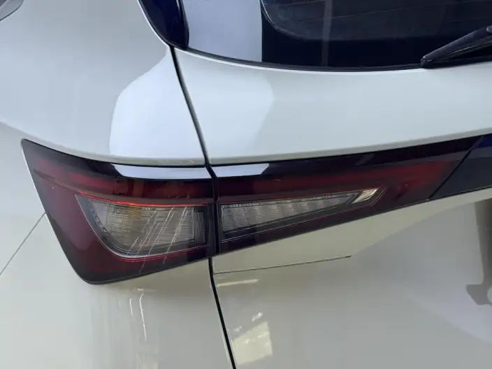 WULING Asta 2021 Model 1.5T Automatic Starlight Edition – фото 13