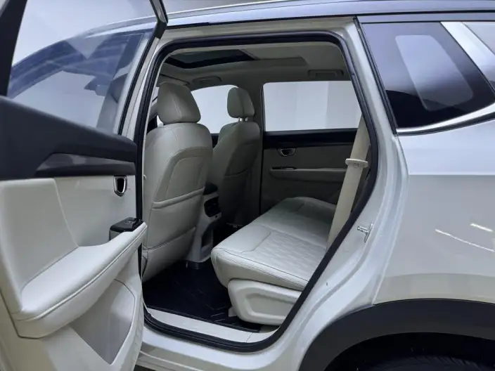 WULING Asta 2021 Model 1.5T Automatic Starlight Edition – фото 18