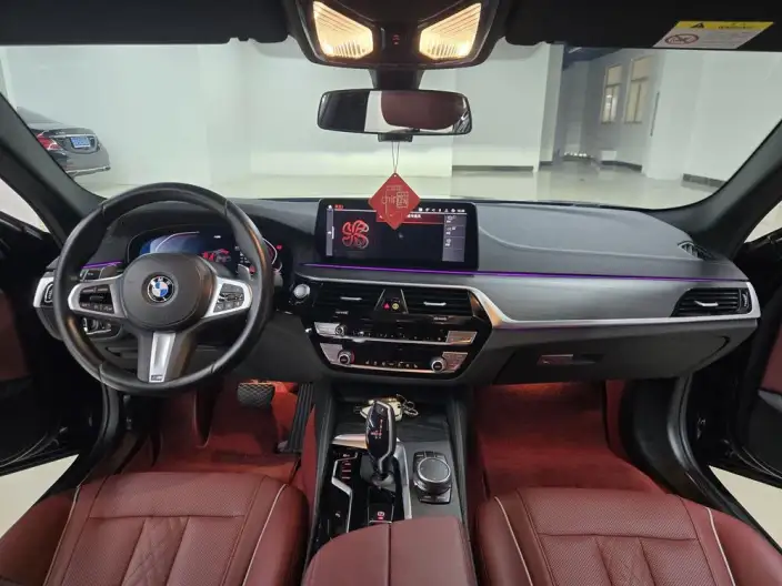 BMW 5 Series 2022 Model Facelift 530Li Leading Model M Sports Set – фото 5