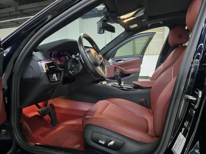 BMW 5 Series 2022 Model Facelift 530Li Leading Model M Sports Set – фото 8