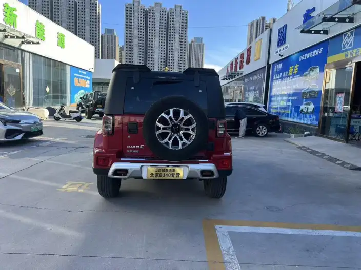 BAIC BJ40 2020 Model 2.0T Automatic 4WD City Hunter Edition Warrior Model – фото 5