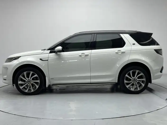 Land Rover Discovery Sport 2022 Model 249PS R-Dynamic S Performance version 5 seat – фото 4