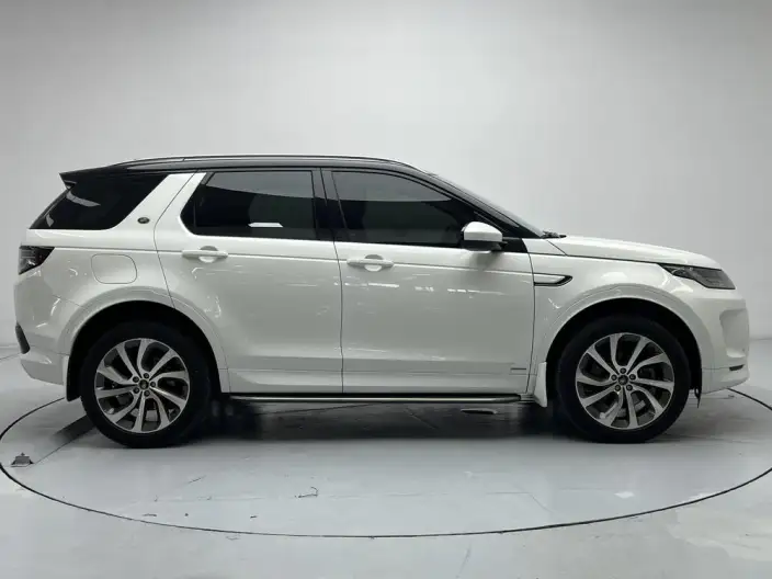 Land Rover Discovery Sport 2022 Model 249PS R-Dynamic S Performance version 5 seat – фото 8