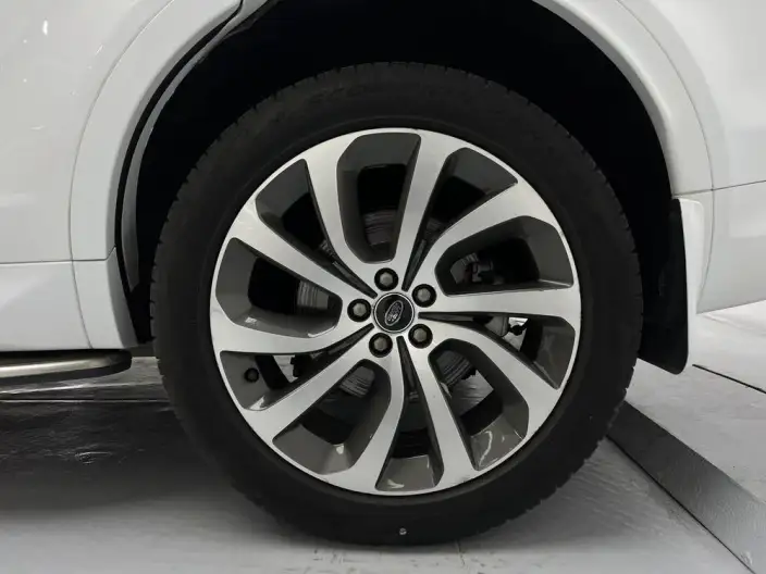Land Rover Discovery Sport 2022 Model 249PS R-Dynamic S Performance version 5 seat – фото 9