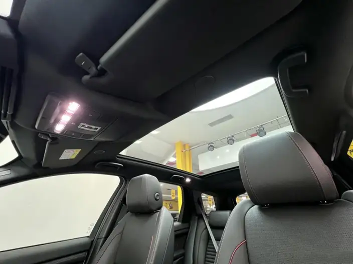 Land Rover Discovery Sport 2022 Model 249PS R-Dynamic S Performance version 5 seat – фото 19