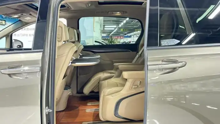 Buick GL8 2021 Model ES Luzun 653T Luxury Model – фото 12