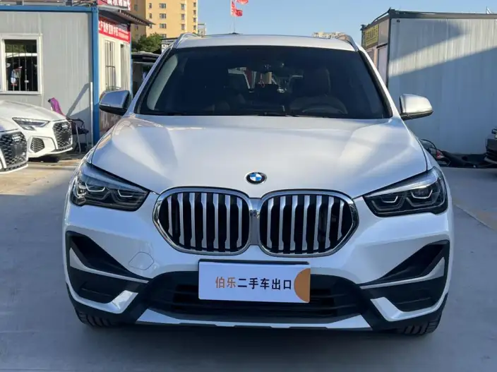 BMW X1 2022 Model sDrive20Li Fashion Model – фото 2