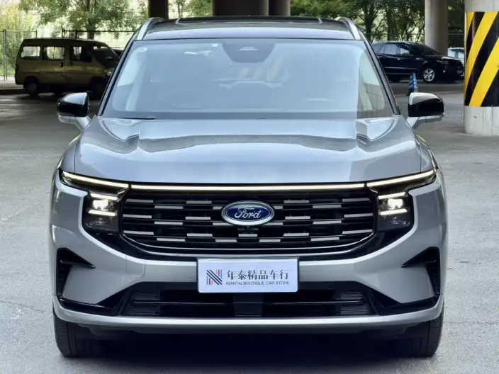 Ford Edge 2025 Model Ford Edge L 2.0T EcoBoost E Hybrid 4WD VII seat Supreme Model – фото 2