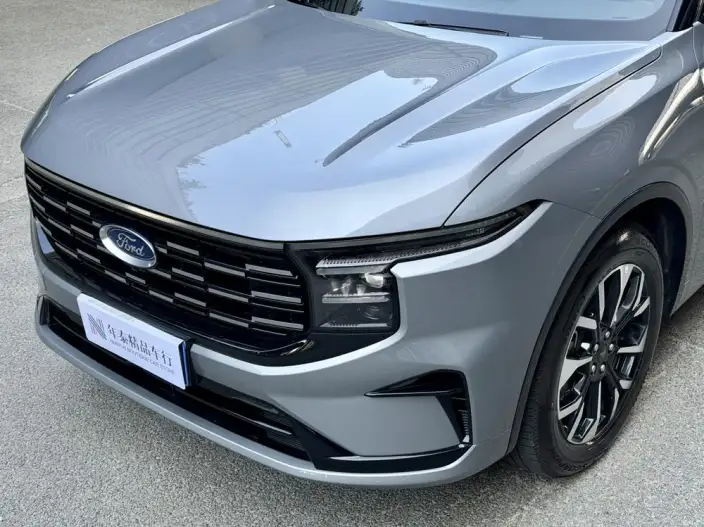 Ford Edge 2025 Model Ford Edge L 2.0T EcoBoost E Hybrid 4WD VII seat Supreme Model – фото 14
