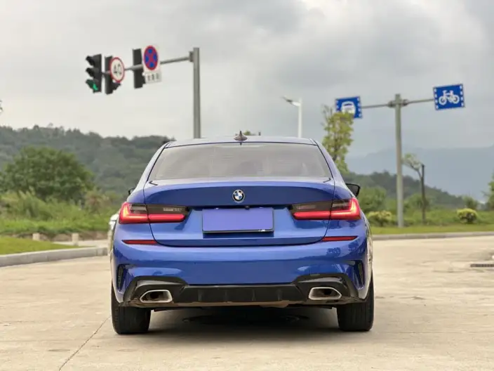 BMW 3 Series 2021 Model 325Li M Sports Set – фото 6