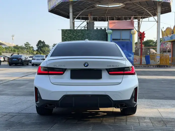 BMW 3 Series 2023 Model 325Li M Sports Night Set – фото 3