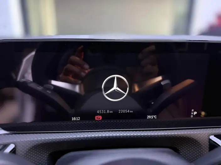 Mercedes-Benz A-class 2024 Model Facelift A 200 L Fashion Edition – фото 6