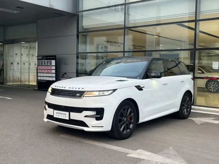 Range Rover Sport 2024 Model 400PS DYNAMIC SE – фото 1