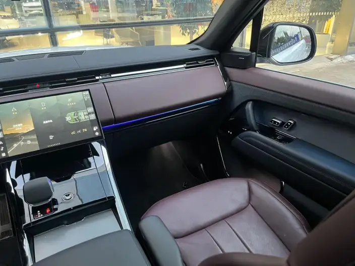 Range Rover Sport 2024 Model 400PS DYNAMIC SE – фото 7