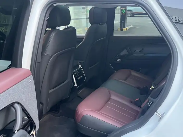Range Rover Sport 2024 Model 400PS DYNAMIC SE – фото 12