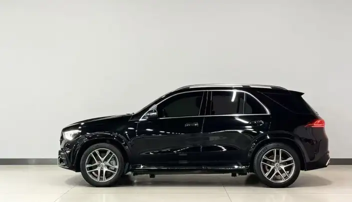 Mercedes-Benz GLE AMG 2022 Model AMG GLE 53 4MATIC+ – фото 3