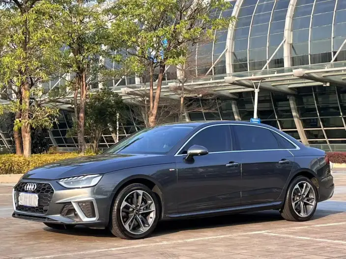 Audi A4 L 2022 Model 40 TFSI Fashion Dynamic Model – фото 1
