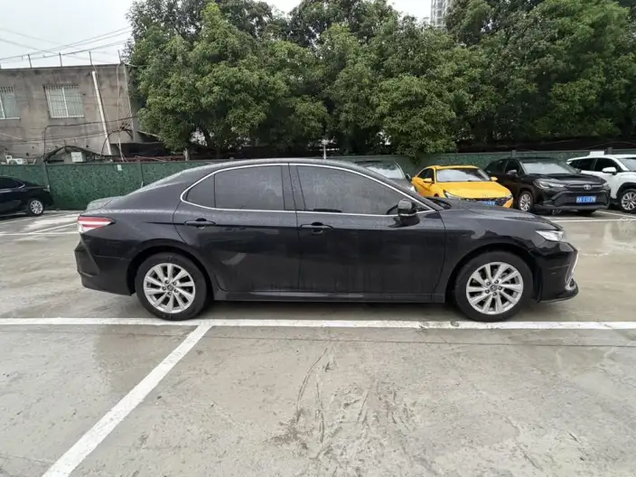 Toyota Camry 2023 Model 2.0GVP Leading version – фото 7