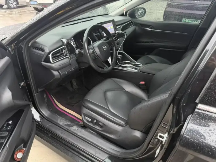 Toyota Camry 2023 Model 2.0GVP Leading version – фото 9