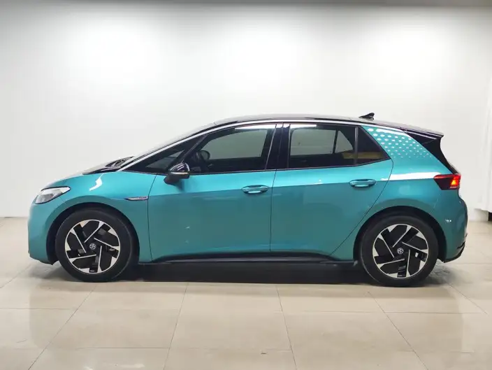 Volkswagen ID.3 2023 Model L Class Model Pure Smart Edition – фото 4