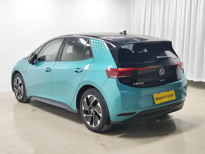 Volkswagen ID.3 2023 Model L Class Model Pure Smart Edition – фото 5