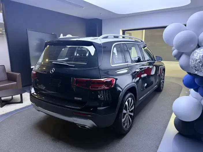 Mercedes-Benz GLB 2024 Model Facelift GLB 220 Fashion Model – фото 4