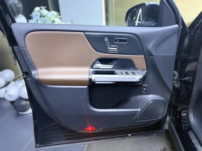 Mercedes-Benz GLB 2024 Model Facelift GLB 220 Fashion Model – фото 5