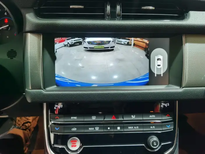 Jaguar XFL 2020 Model 2.0T P200 2WD Landwind Fenghua Edition – фото 9