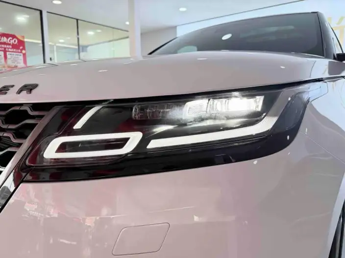Range Rover Velar 2020 Model P250 R-DYNAMIC S – фото 10