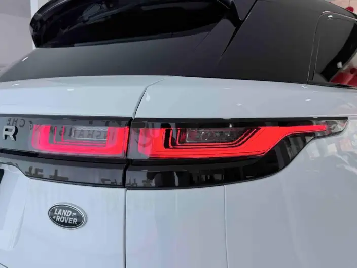 Range Rover Velar 2020 Model P250 R-DYNAMIC S – фото 11