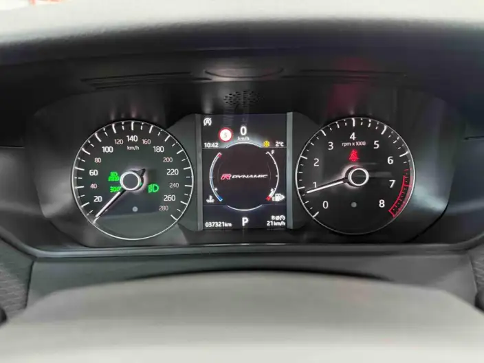 Range Rover Velar 2020 Model P250 R-DYNAMIC S – фото 22