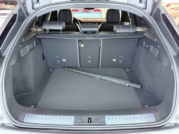 Range Rover Velar 2020 Model P250 R-DYNAMIC S – фото 30