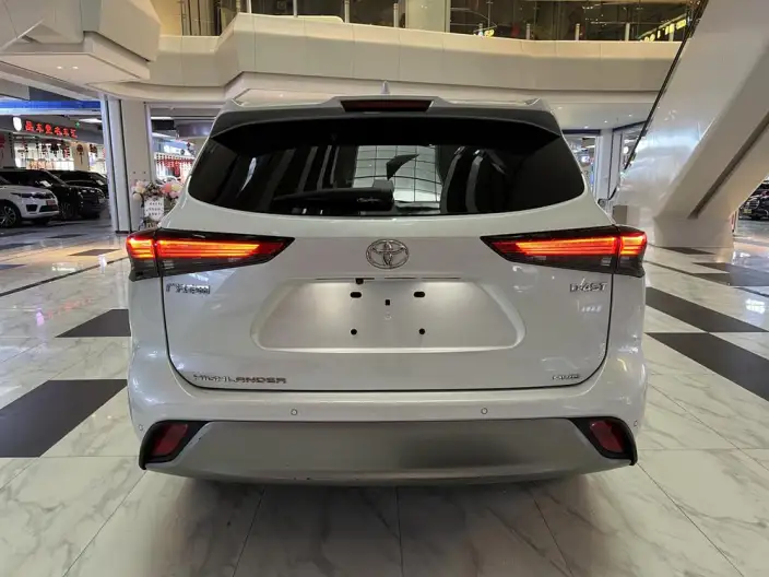 Toyota Highlander 2024 Model 380T 4WD Premium Edition 7 seat – фото 5