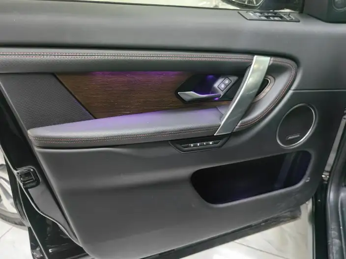 Land Rover Discovery Sport 2023 Model 249PS R-Dynamic SE Performance Technology Edition 5 seat – фото 14