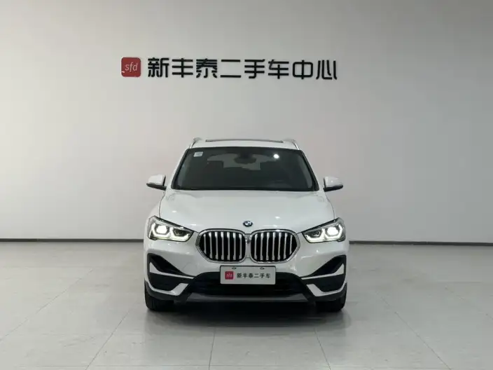 BMW X1 2022 Model sDrive25Li Leading Model – фото 2