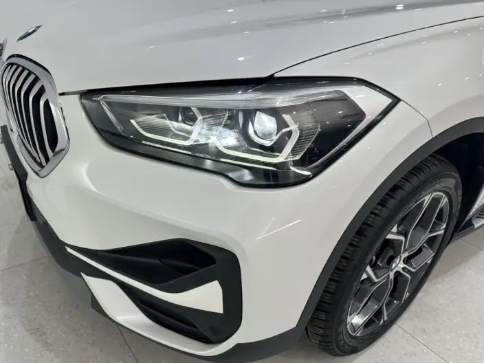 BMW X1 2022 Model sDrive25Li Leading Model – фото 9