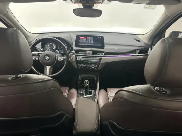 BMW X1 2022 Model sDrive25Li Leading Model – фото 15