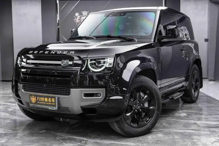 Land Rover Defender 2025 Model 90 3.0T P400 X-Dynamic HSE